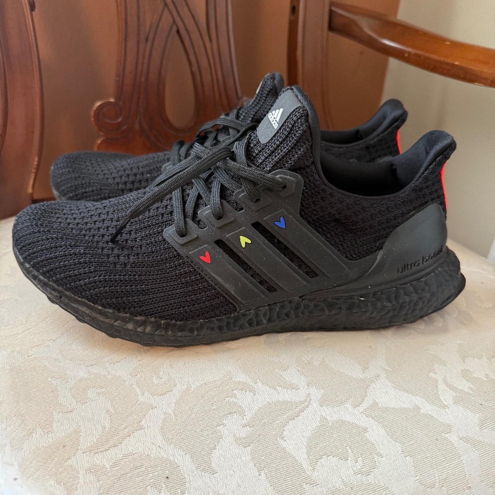 adidas black hearts ultra boost 4.0 DNA